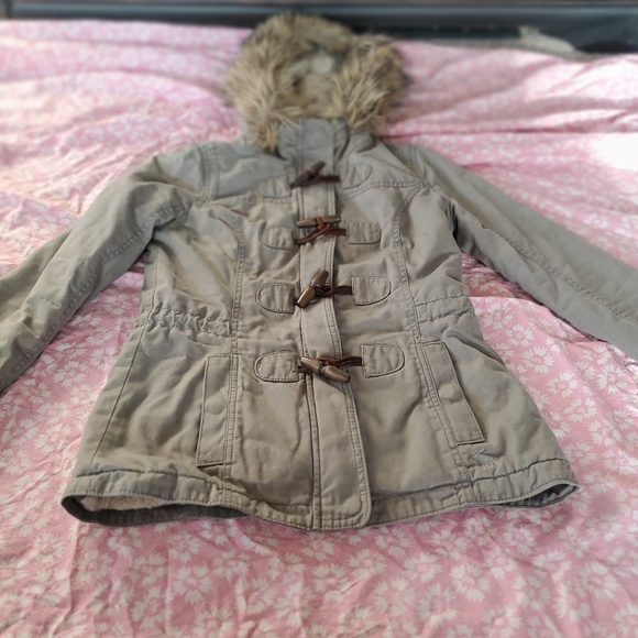 Coat - Picture 1 of 16